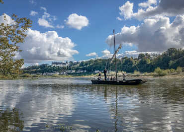 Balade en bateau traditionnel sur la Loire avec Millière Raboton