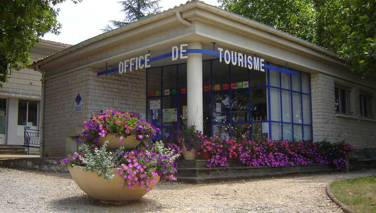 BIT Montbron Office de Tourisme La Rochefoucauld Porte du Périgord - Bureau de Montbron