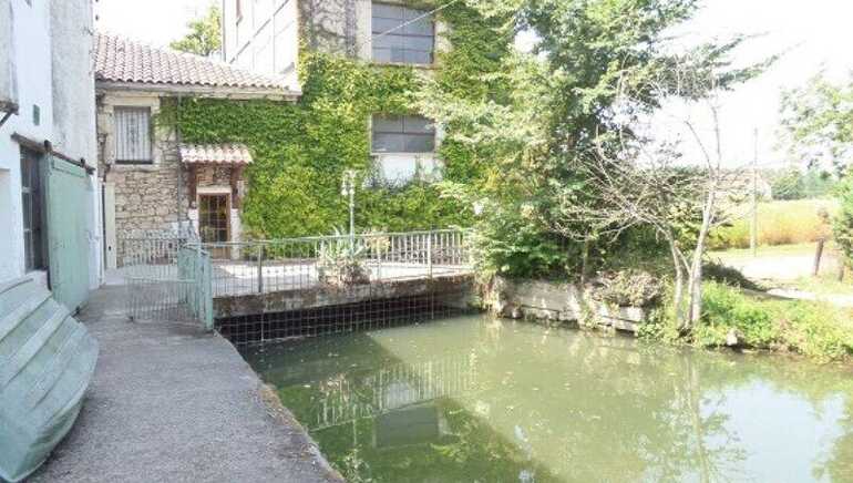 Chambres d'hôtes du Moulin de Flaujague Chambres d'hôtes du Moulin de Flaujague