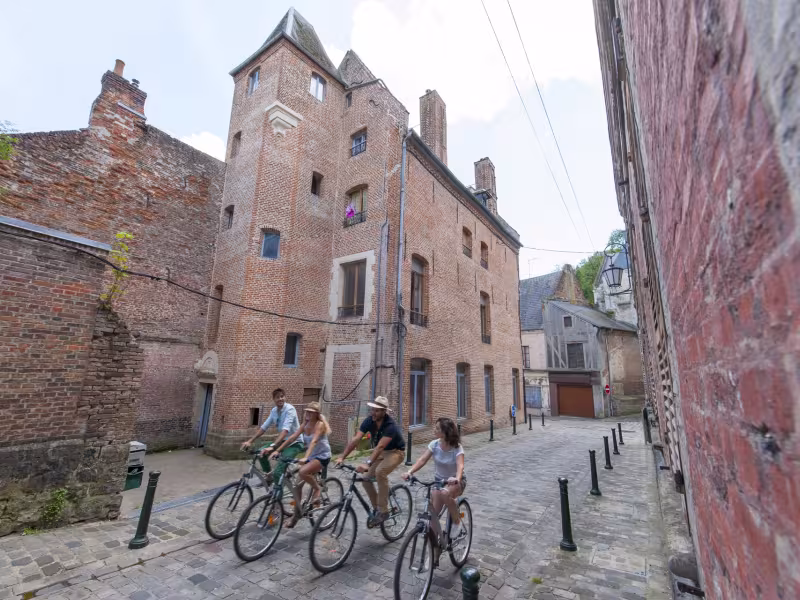 La rue de la Poterne à Guise