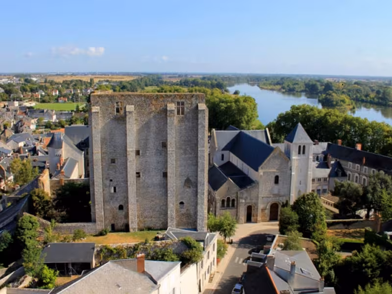 Tour César de l'abbatiale