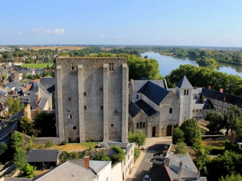 Tour César de l'abbatiale