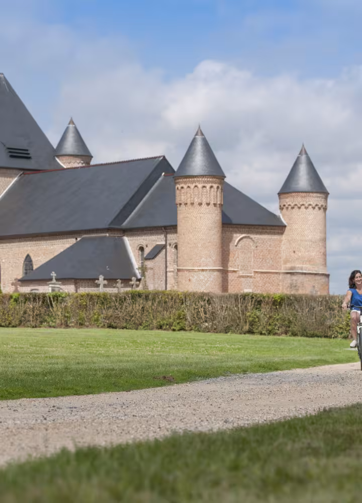 Flavigny Le Grand l'église fortifiée