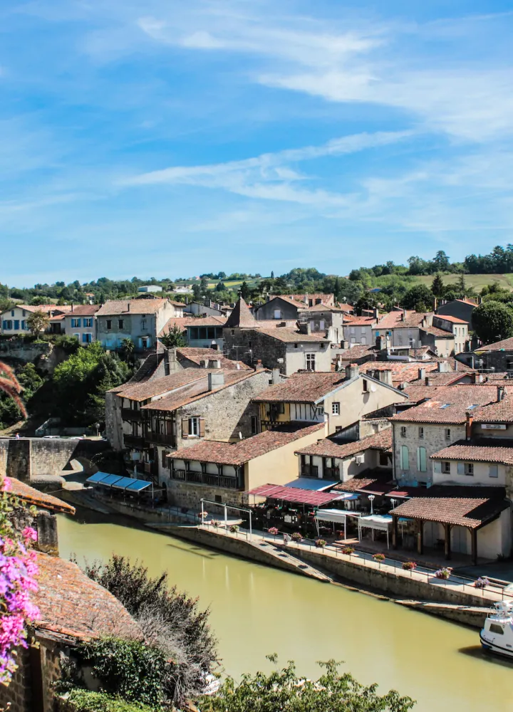 Quai de la Baïse à Nérac