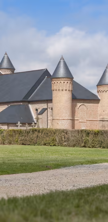 Flavigny Le Grand l'église fortifiée