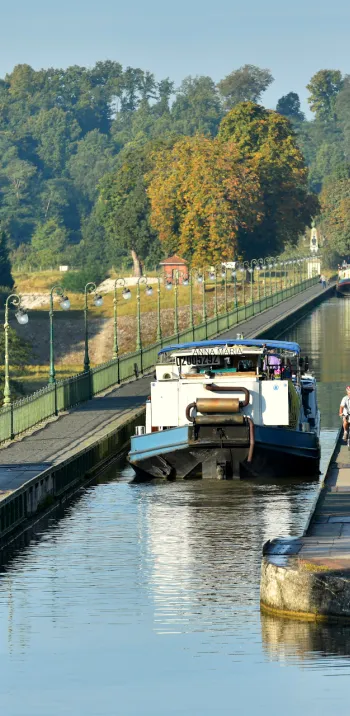 Le pont canal de Briare, le plus long de France