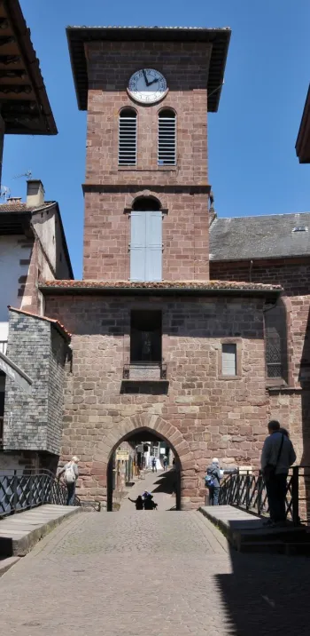Porte Saint-Jacques à Saint-Jean-Pied-de-Port