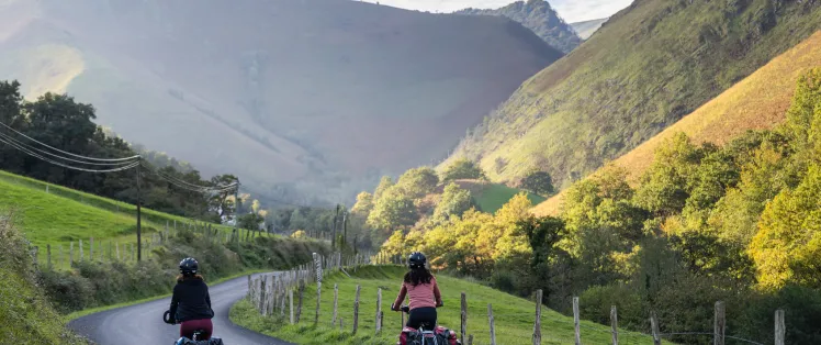 Cyclistes en montagne sur La Scandibérique