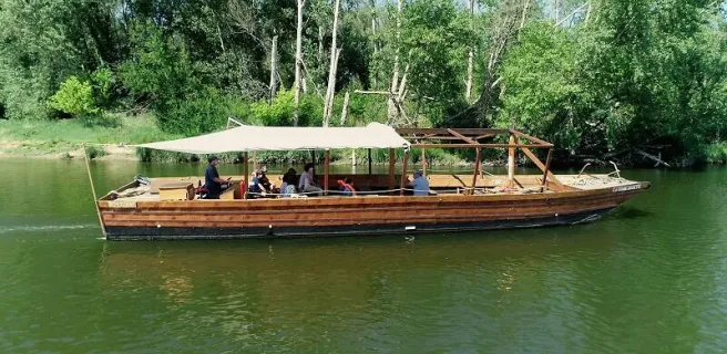 Passeurs de Loire - La Grande Aigrette