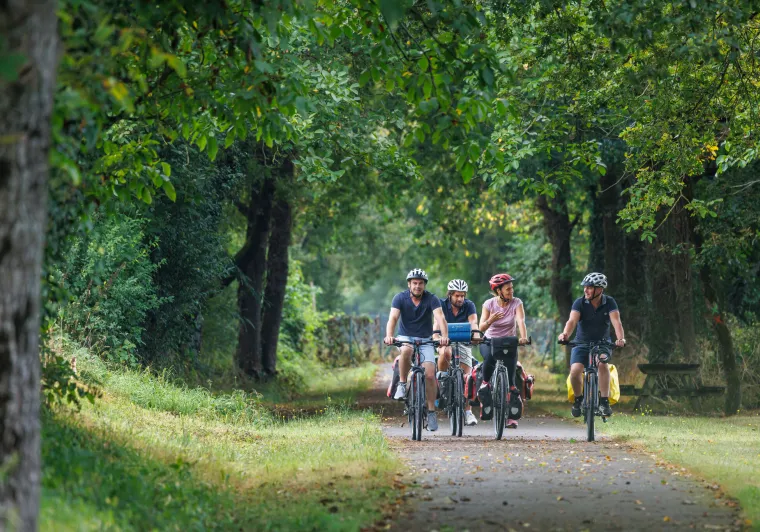 Groupe cyclistes La Scandibérique en pleine nature