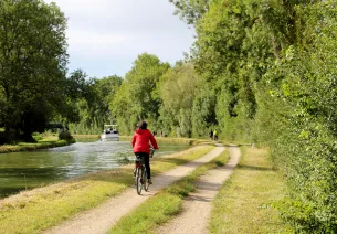 Le canal de Briare à vélo