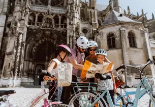 Famille cycliste Scandibérique Senlis Oise
