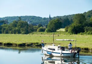 La Sambre : rivière franco-belge, affluent de la Meuse