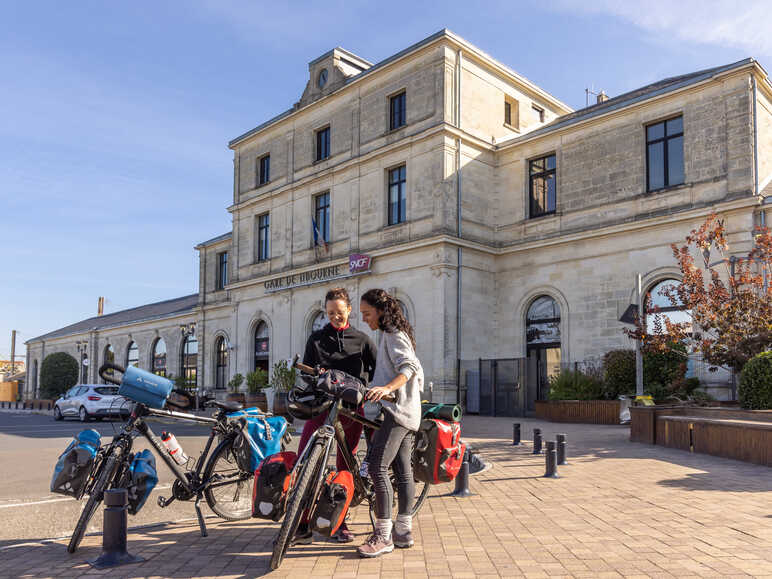 cyclistes Scandibérique gare