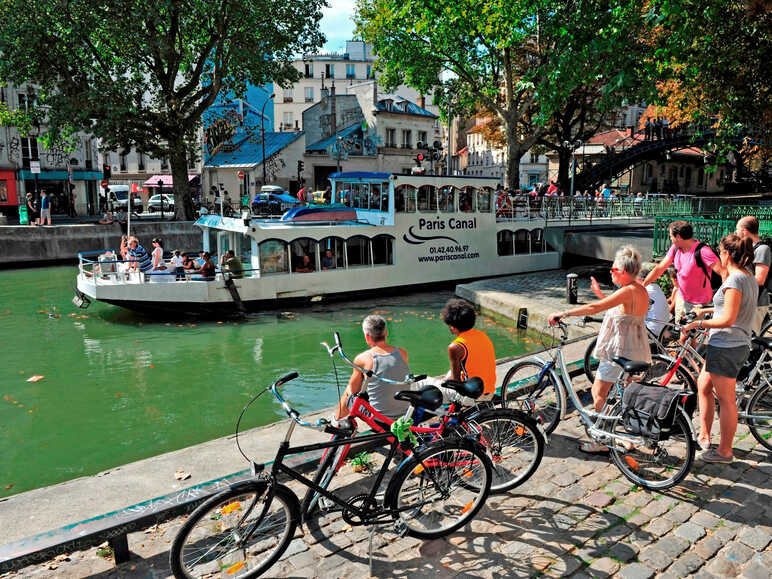 Le canal Saint-Martin à paris