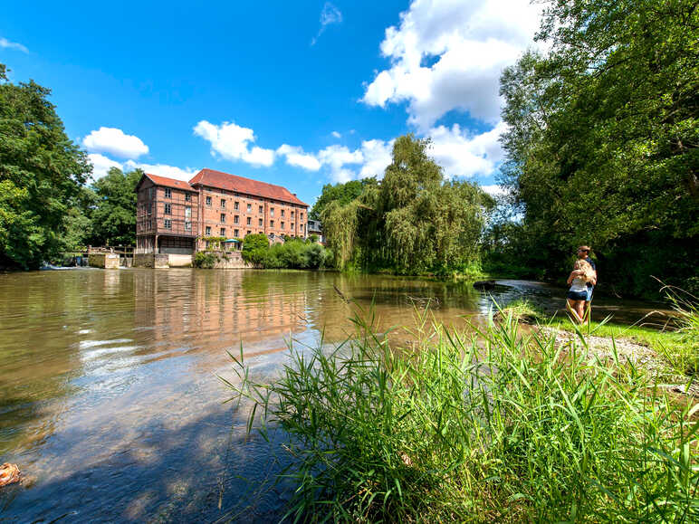 L'Oise une rivière naviguable de 341 km